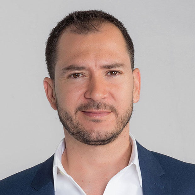 Adrián Ortega ha sido ascendido a Director General de Contenidos de TV Azteca de México.  Noticias