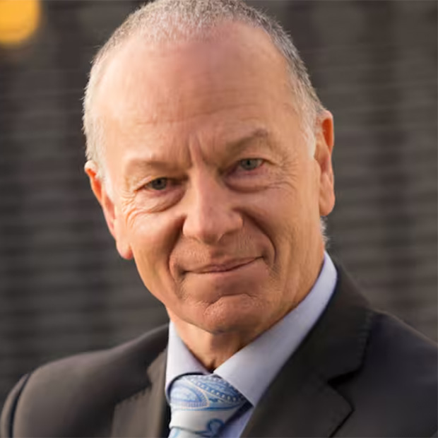 New Zealand screen industry mourns former TVNZ commissioner Andrew Shaw ...