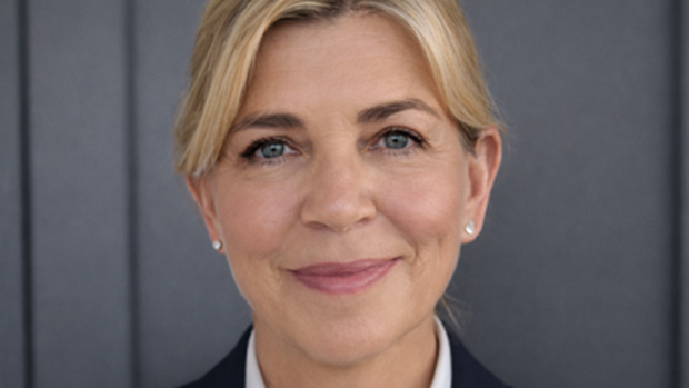 UK comedy veteran Lisa Clark comes aboard Sky’s Saturday Night Live UK