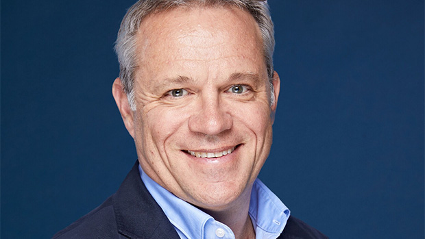 Nine sells radio assets to Aussie pub baron, buys outdoor advertising company QMS