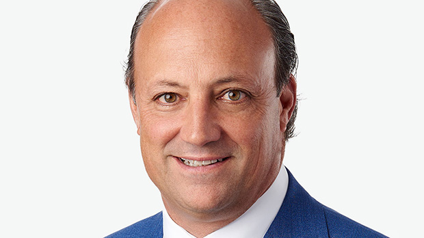 Activist investor urges WBD to shun Netflix deal, ignite new bidding war