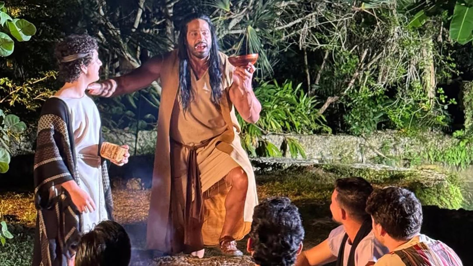 VIP 2000 TV produced a series of vertical biblical titles together with Telemundo Studios