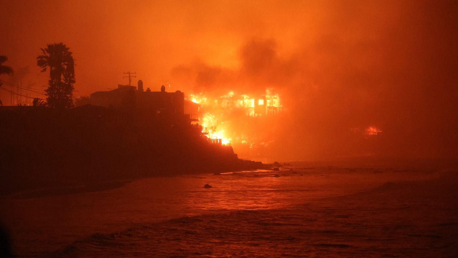 (Image: CAL FIRE Official via CC)